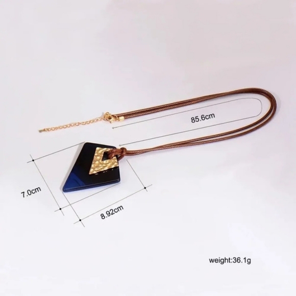 Women's Necklace - Picture 3 of 3